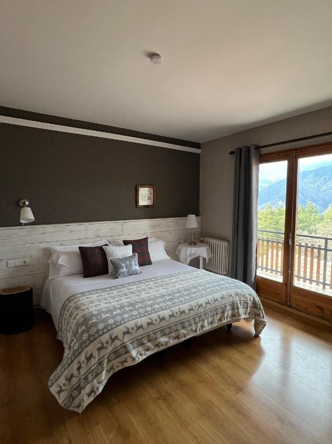Saldés Hostal Pedraforca מראה חיצוני תמונה